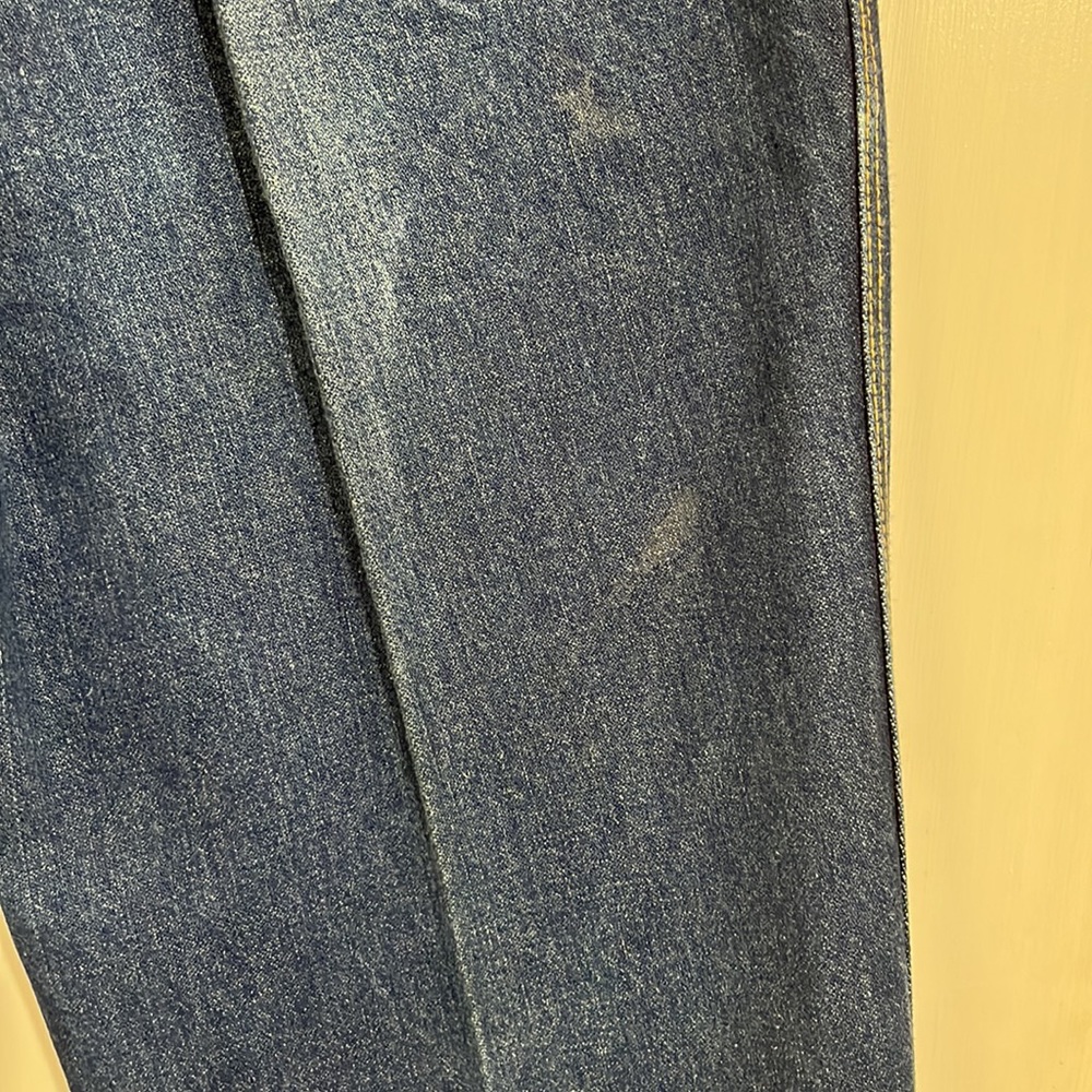 Vintage Jordache dark wash straight leg blue jeans. Size 32 long. 30” inseam. - Picture 3 of 8